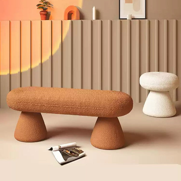 مقعد صغير بتصميم عصري