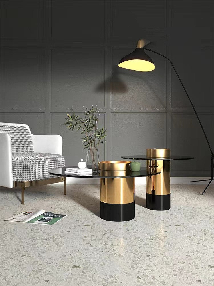 طاولة قهوة بتصميم زجاجي فاخر