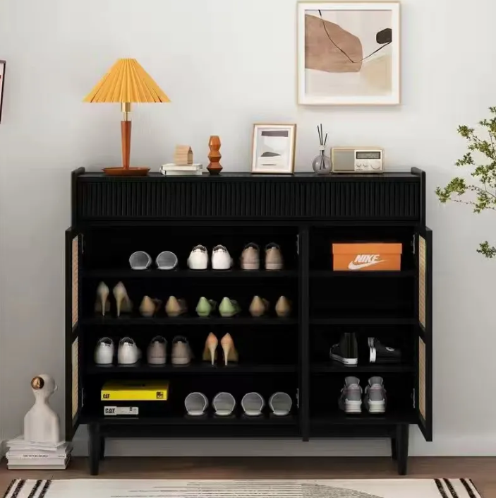 خزانة الخيزرانه بتصميم دافئ