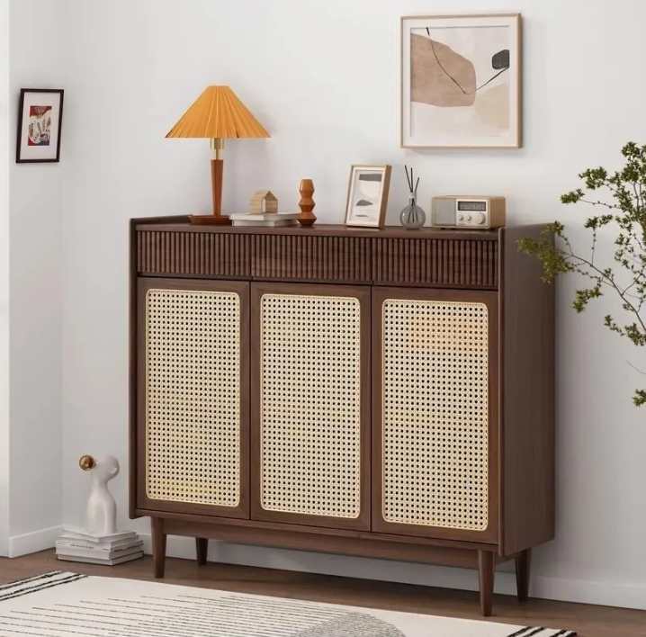 خزانة الخيزرانه بتصميم دافئ