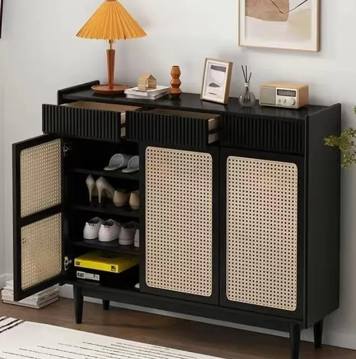 خزانة الخيزرانه بتصميم دافئ