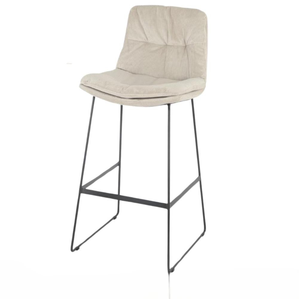 كرسى بار بتصميم ناعم