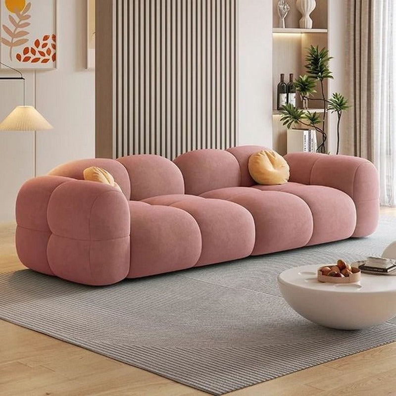 كنبة مودرن بتصميم ناعم ولمسة عصرية جذابة