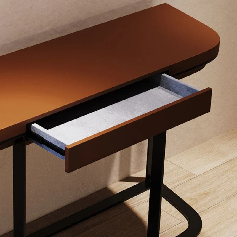 كونسول بتصميم حديث