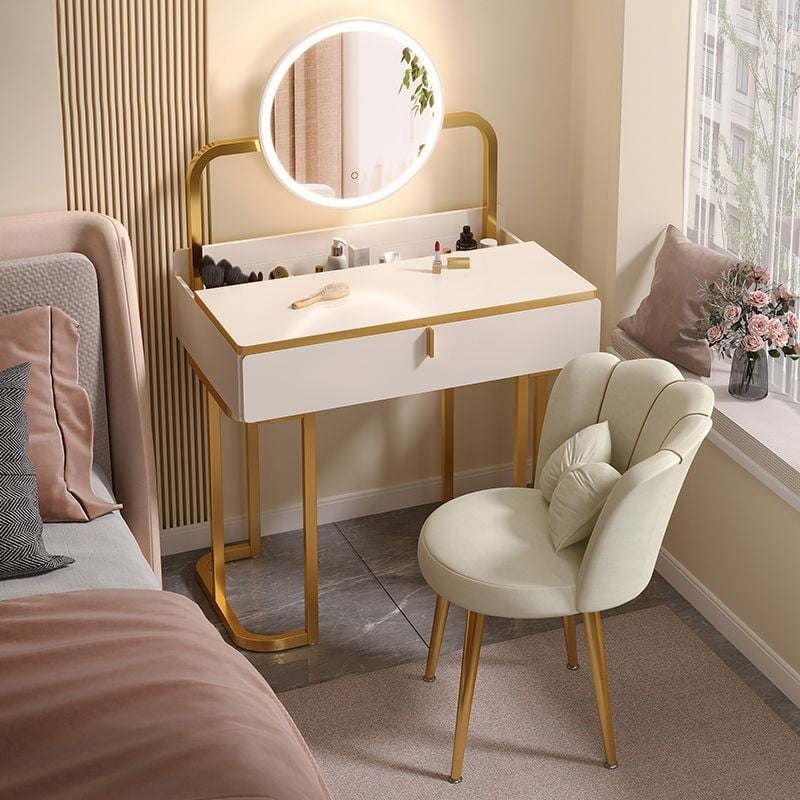 تسريحة بتصميم عصري