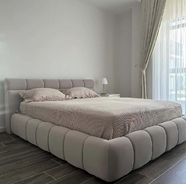 سرير غرفة النوم الفاخر