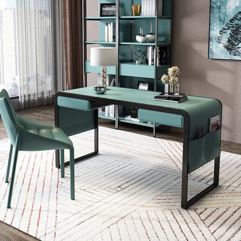 مكتب من المعدن والجلد