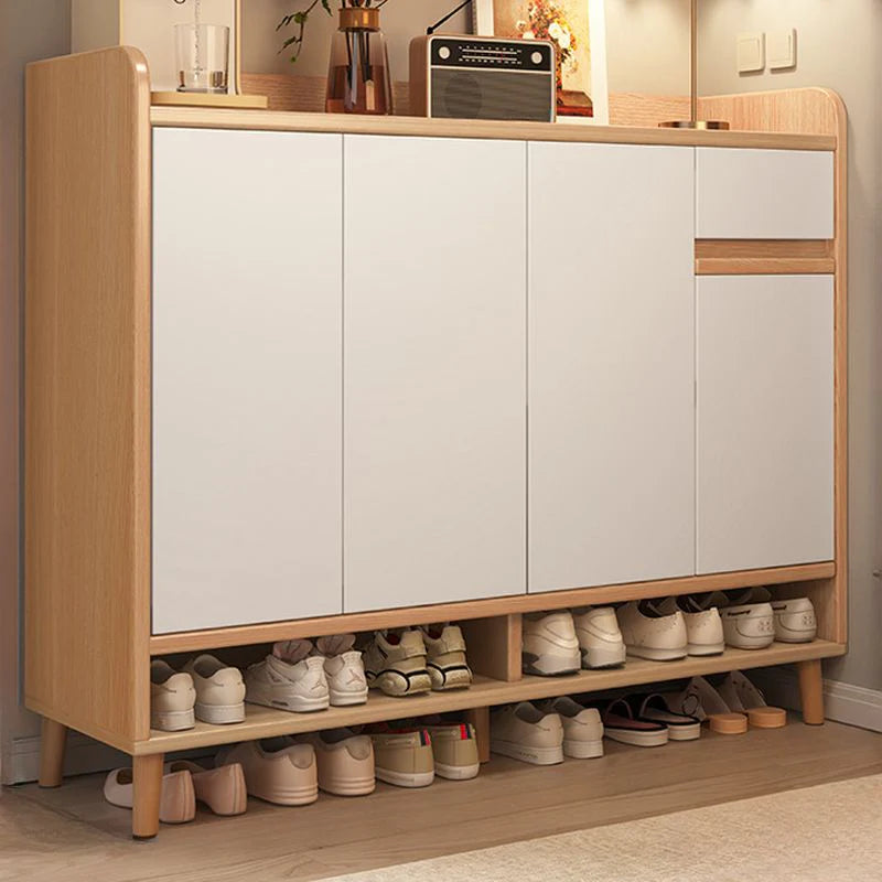 خزانة أحذية بيضاء عصرية