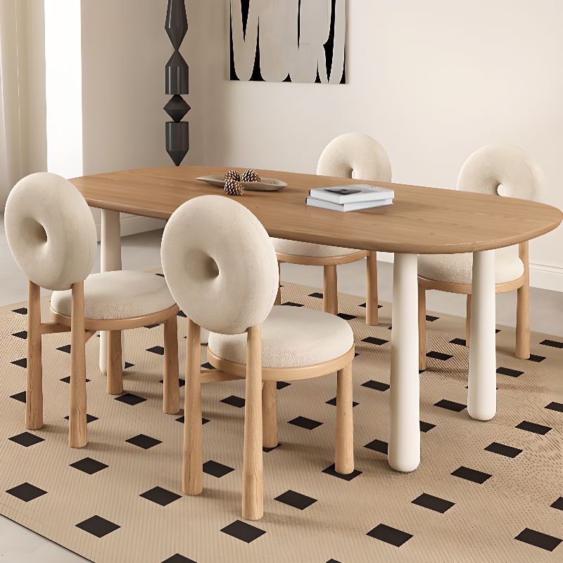 طاولة سفرة عصرية تضيف أناقة دافئة لكل ركن في منزلك