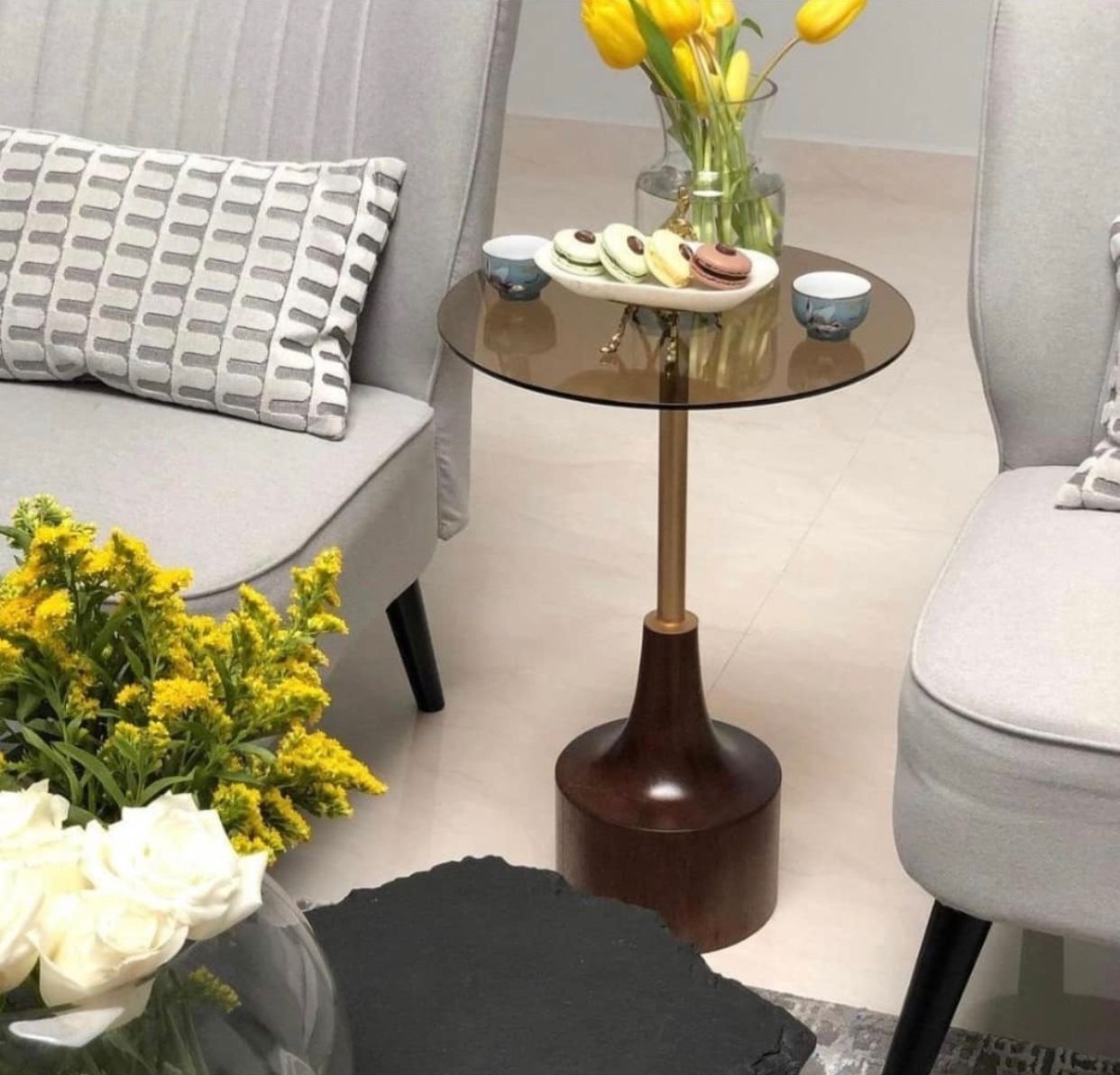 طاولة خدمه بنمط رهيب