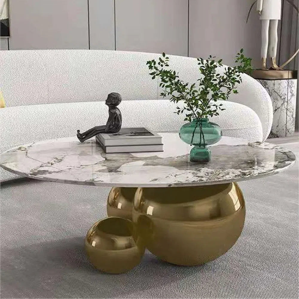 طاولة بتصميم ايطالى