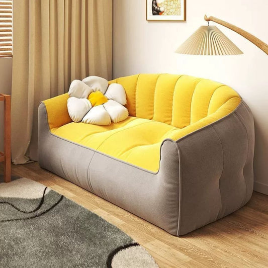 كنبة مريحة بتصميم عصري
