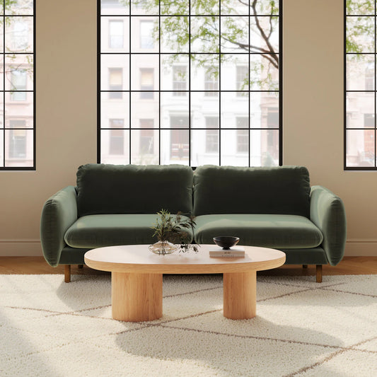 كنبة بتصميم عصري ولمسة أنيقة