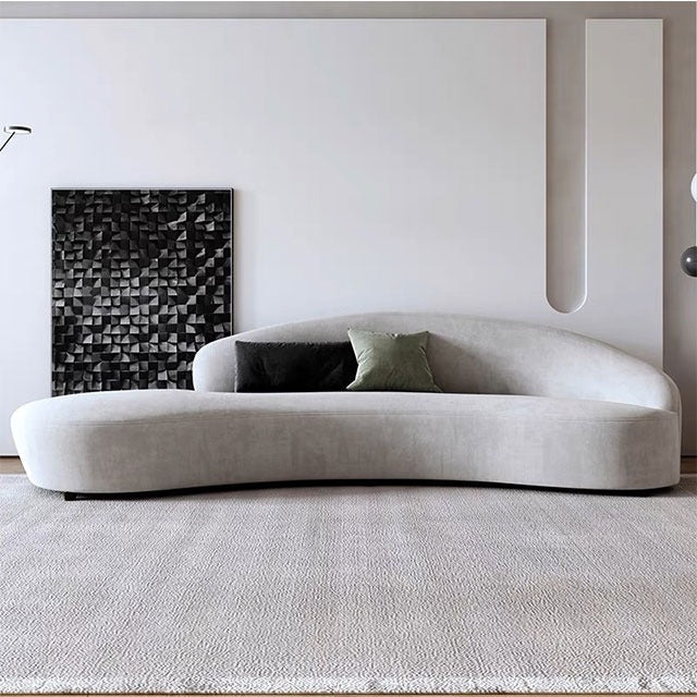 كنبة مودرن بتصميم منحني