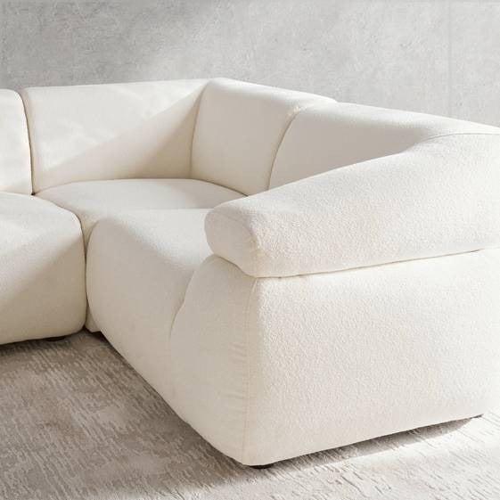 اريكا هوملى