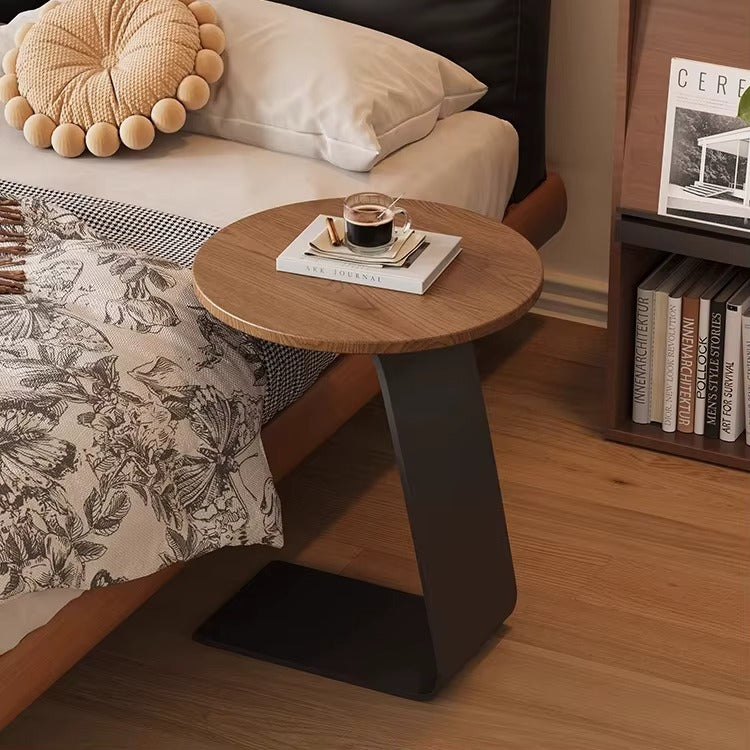 طاولة زيلا الجانبيه الحديثه