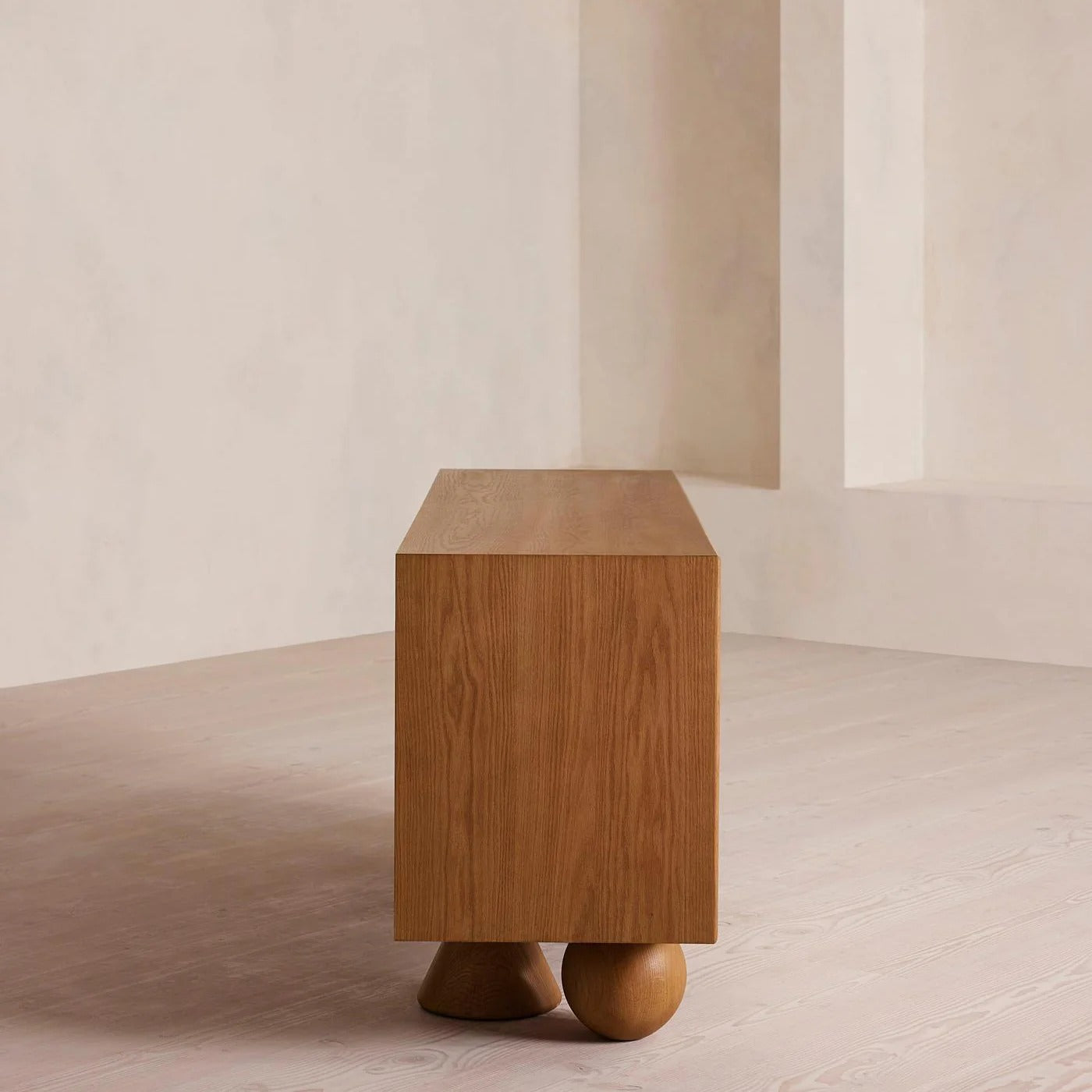 خزانه بتصميم عصرى