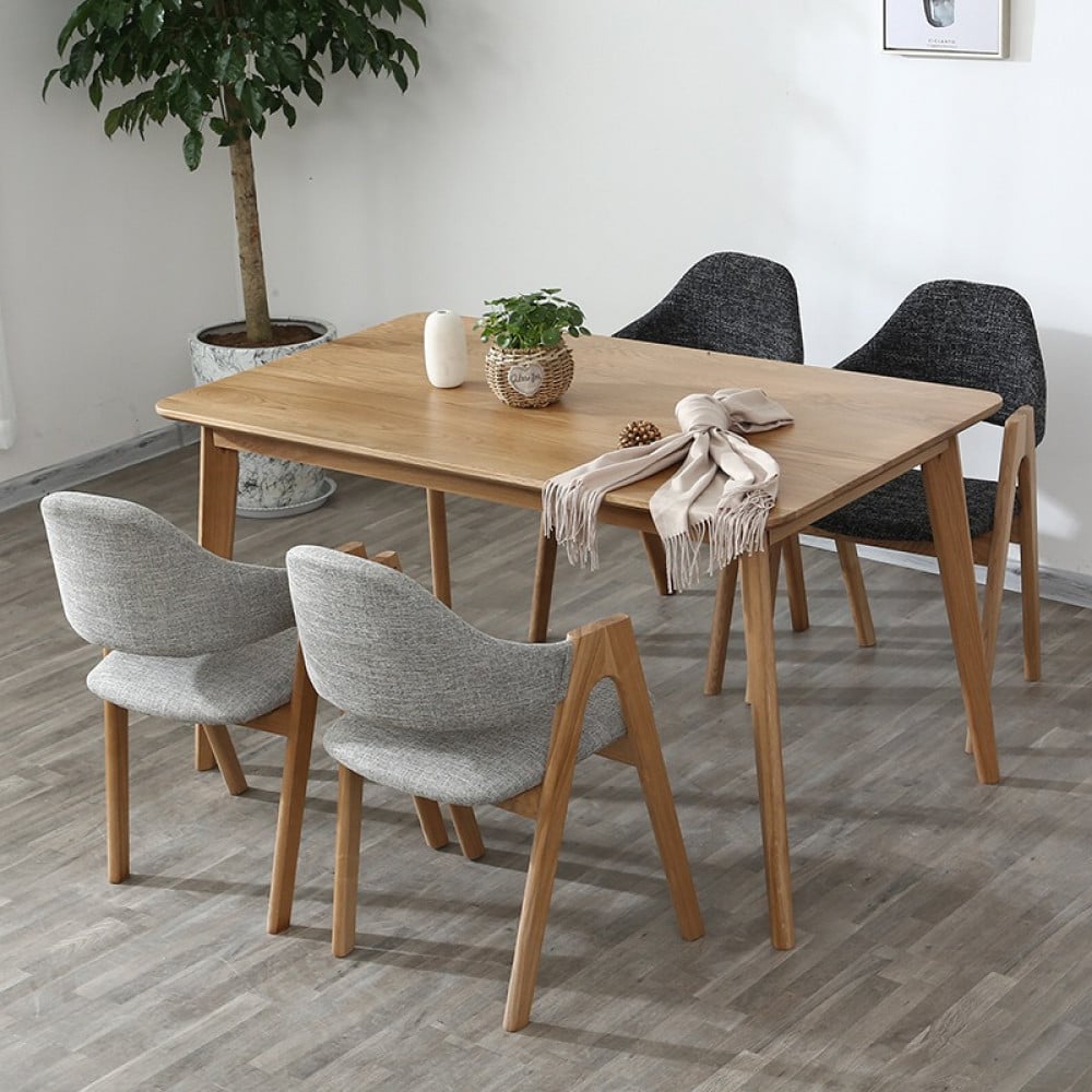 كرسي طعام بنمط اوروبي